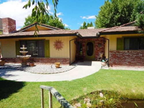 2739 Audrey Ln, Bishop, CA 93514-3017