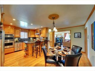749 Harriet Ave, Campbell, CA 95008-5117