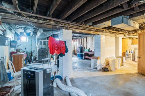 3819 Applegate Ave, Cincinnati OH 45211-6503 exterior