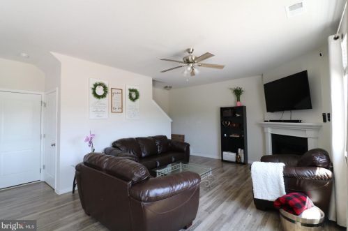 475 Sunshine Blvd, Frederica DE  19946 exterior