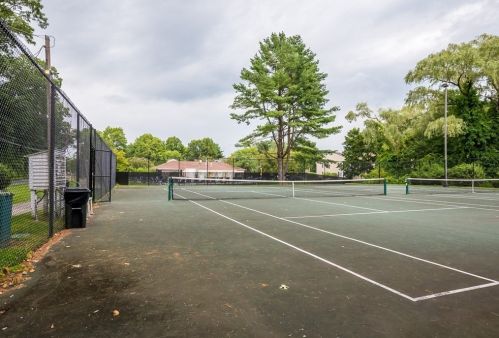 58 Village Brook Ln, Natick MA  01760-3825 exterior