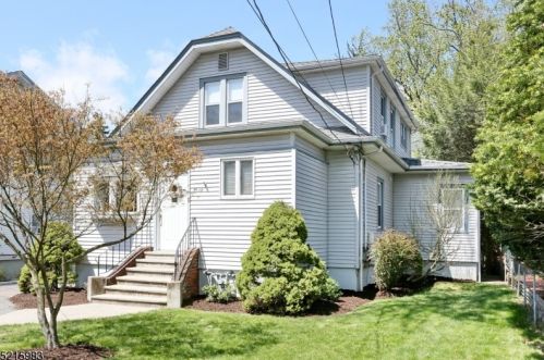 19 Linda Vista Ave, Paterson NJ  07508-2607 exterior