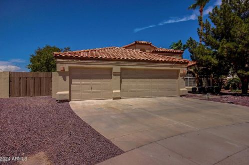 19729 53rd Dr, Glendale, AZ 85308-5045