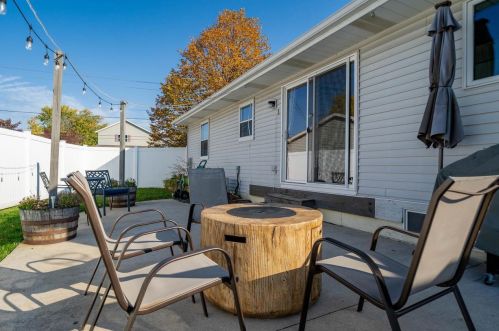 1609 Rose Ave, Fond Du Lac WI  54937-1076 exterior