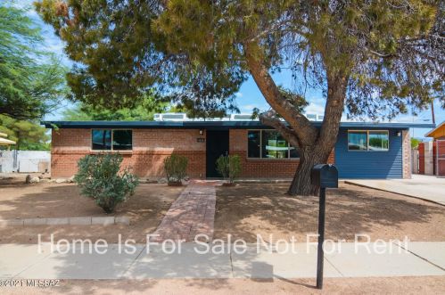 5225 Andrew St, Tucson, AZ 85711-5834