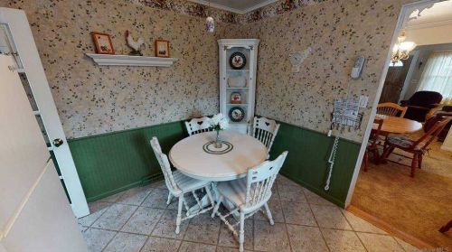 14 Smith St, South Setauket NY  11720-3859 exterior