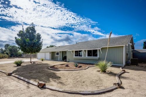 13403 Sequoia Rd, Victorville, CA 92392-9797