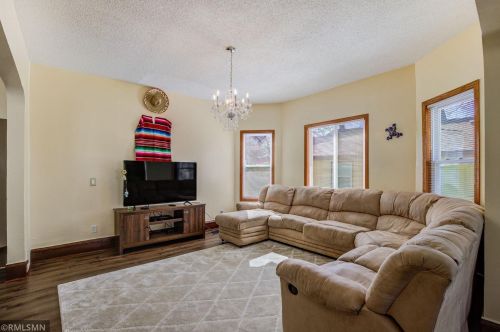 2206 Ilion Ave, Minneapolis, MN 55411-1922