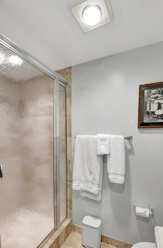 828 Flanders R, Delray Beach FL  33484-5335 exterior