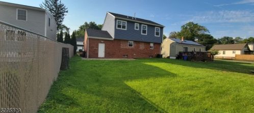 1715 3rd St, Piscataway, NJ 08854-1769