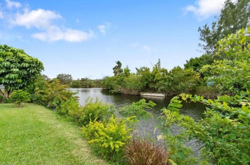 4984 30th Pl, Naples FL  34116-7749 exterior