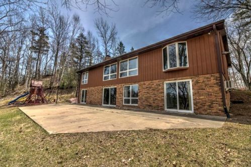 15612 Westwood Ln, Newton, WI 53063-9781