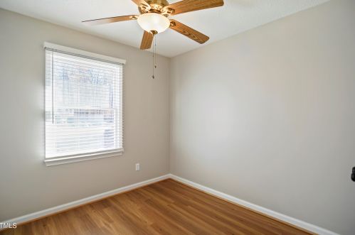 4247 Baylor St, Greensboro NC 27455-2565 exterior