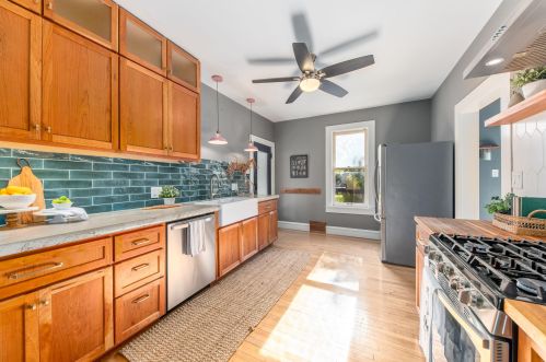 1604 60th St, Milwaukee WI  53214-5131 exterior