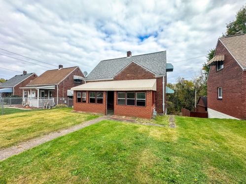 827 Woodward St, Mckeesport PA  15132-1660 exterior