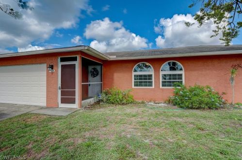 523 Leroy Ave, Lehigh Acres, FL 33972-4612