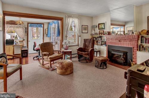 515 Spring Garden St, Carlisle PA  17013-2559 exterior