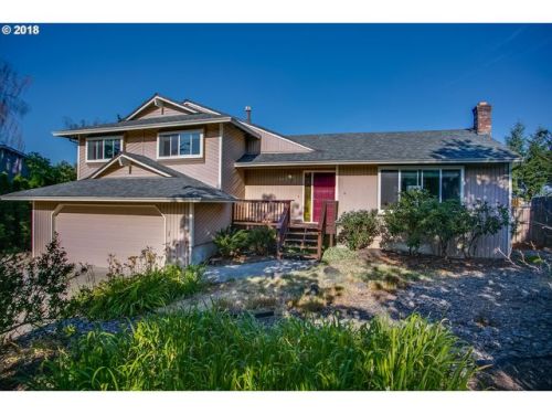 2549 Wonderview Dr, Damascus, OR 97080
