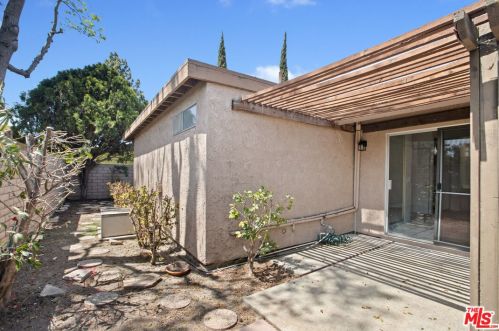 9362 Tudor Ln, Garden Grove CA  92841-3427 exterior