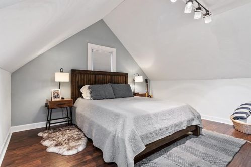 220 Vernon St, New Kensington PA  15068-5844 exterior