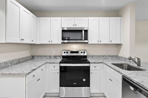 4024 27th St, Lehigh Acres, FL 33976-3814