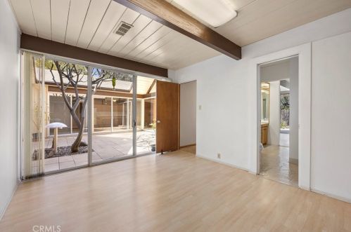 5041 Elsinore Ave, Orange CA  92869-1223 exterior