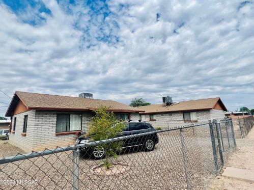 4408 Liberty Ave, Tucson, AZ 85714-2698