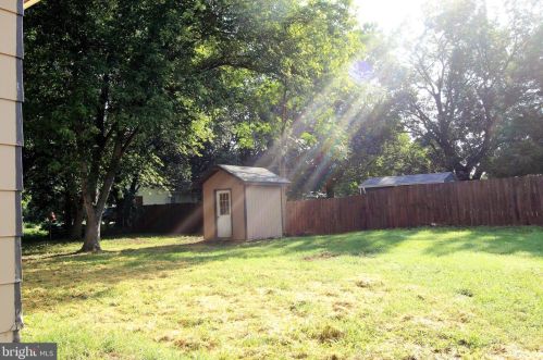 1 Old Barn Rd, Richmond National Battlefiel VA  22835-9008 exterior