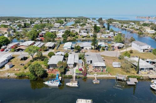 13120 Ballast Ct, Port Richey FL  34667-1738 exterior