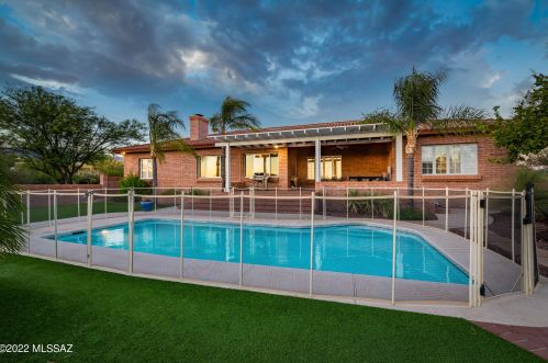 3705 Camino De La Familia, Tucson, AZ 85750-2859