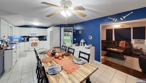 16 Beaver Ave, West Milford NJ  07480-2305 exterior