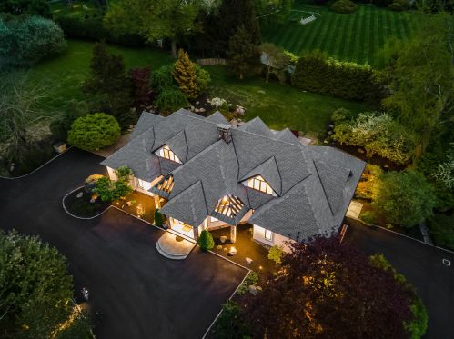 19 Four Winds Ln, New Canaan, CT 06840-3443