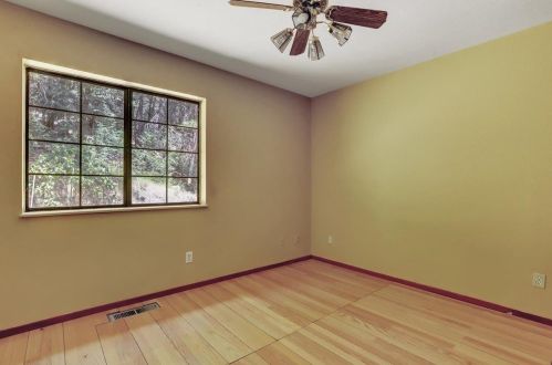 19121 Greenhorn Rd, Grass Valley CA  95945-8627 exterior