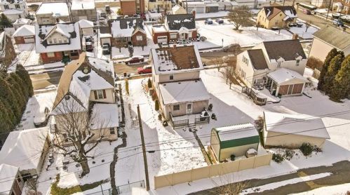 1710 Dailey Ave, Latrobe PA 15650-3026 exterior