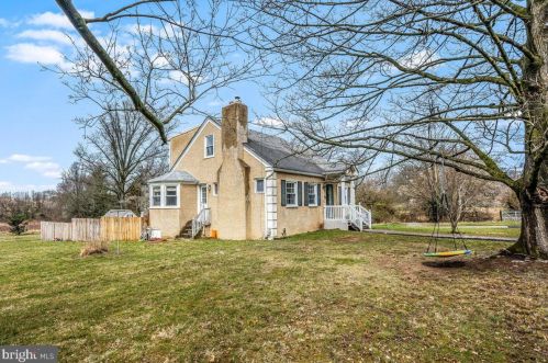 341 Mount Kirk Ave, Norristown, PA 19403-1041