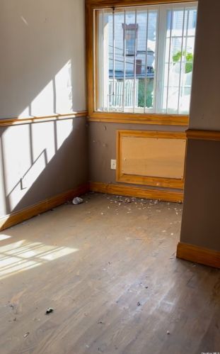 866 156th St, Bronx, NY 10455-1802