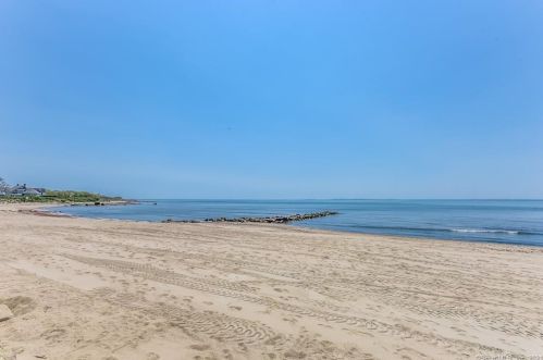 309 Sea Spray Rd, Lyme, CT 06371-2128
