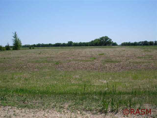 2036 Badger Ln, Mankato MN  56001-2187 exterior