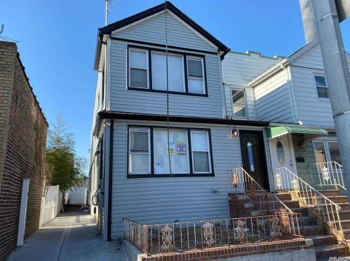 101-60 104th St, Jamaica, NY 11416-1122