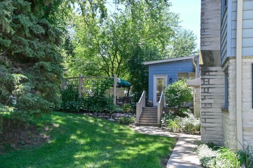 4144 Menomonee Riv Pkwy, Milwaukee WI 53222-1135 exterior