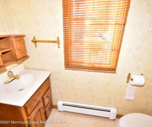 306 Van Zile Rd, Bricktown NJ  08724-2018 exterior