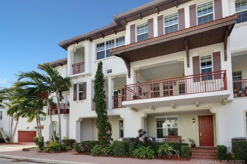 11943 26th Ct, Hollywood, FL 33025-0777