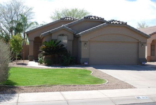 513 Kyle Ct, Gilbert, AZ 85296-3699