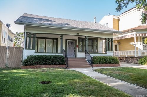 1144 Montgomery St, Oroville, CA 95965-4725