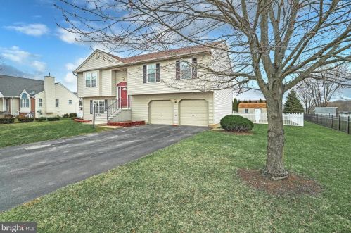 175 Cold Stream Trl, Cross Roads, PA 17322-9246