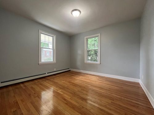 54 Argol St, Providence RI 02904-1576 exterior