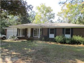 226 Cache Cir, Mobile, AL 36611-1106