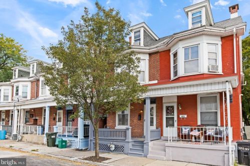454 6th St, Lebanon, PA 17042-6229