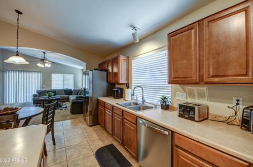 4208 Amarillo Dr, San Tan Valley AZ  85140-5306 exterior