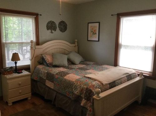 444 Spencer Ave, Hermitage PA  16146-3125 exterior